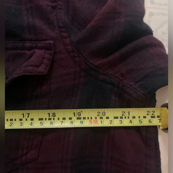 ⭐️TILLY⭐️Burgundy & Black Plaid Button Up Cozy Flannel Shirt •Large •VGUC - Picture 5 of 5